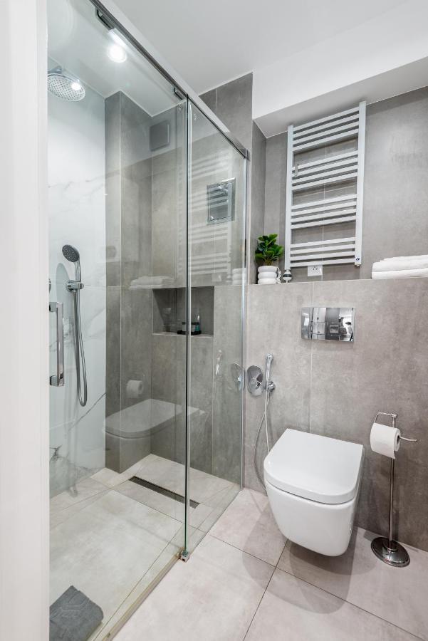 Kairos Apartments - Central - Parking, Scisle Centrum, 20 Pietro, Klimatyzacja 卡托维兹 外观 照片